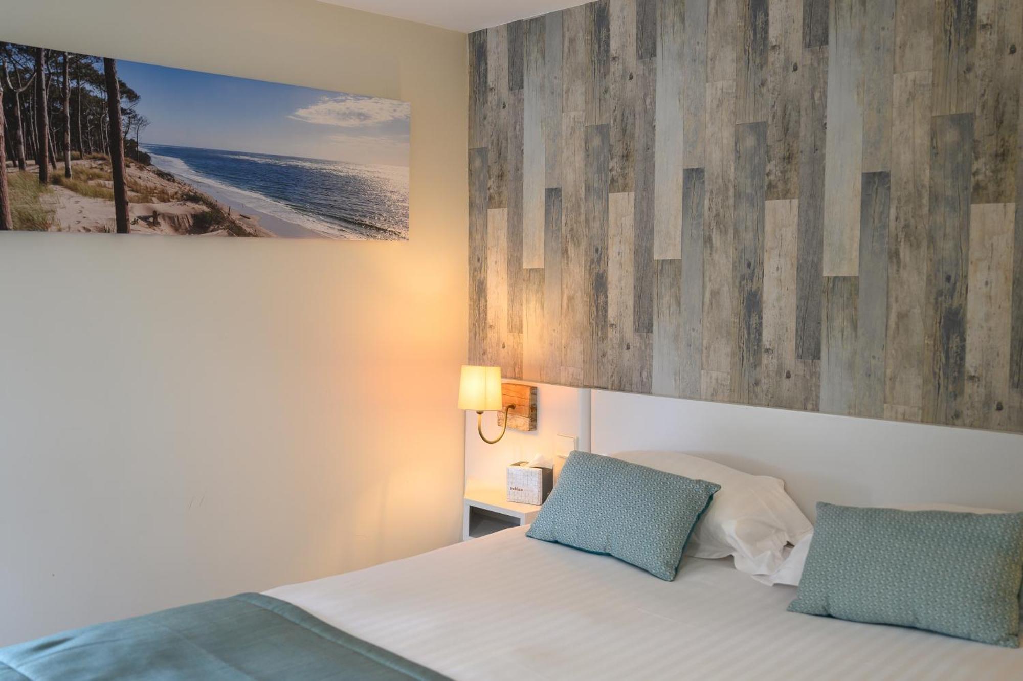 Pey La Tour - Logis Hotels & Restaurant Salleboeuf Kültér fotó